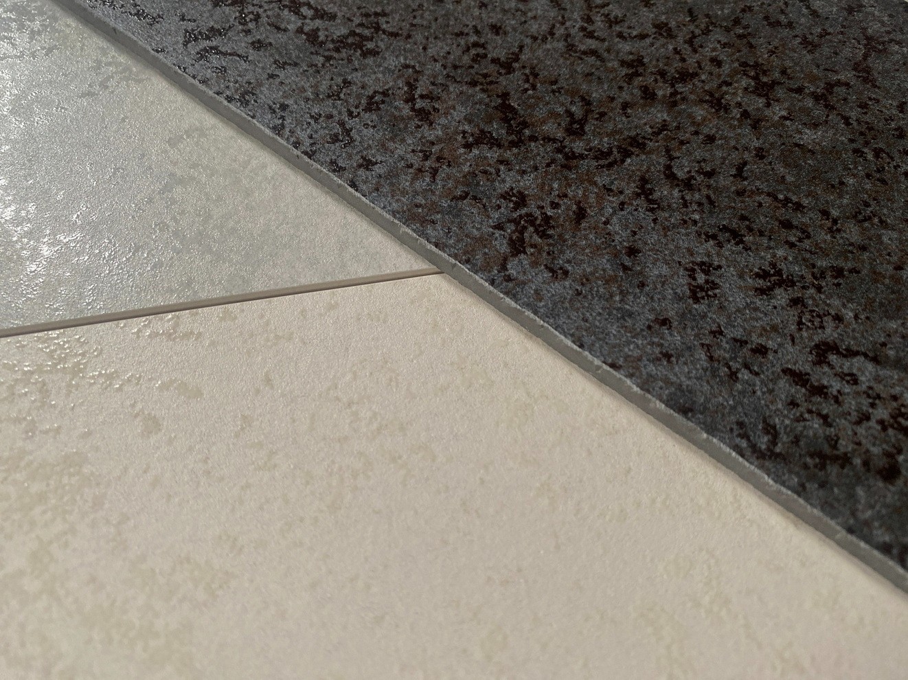 1743075051300533.jpg